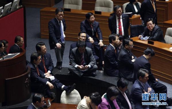 ����������Ա����ϯ̨�Ӵ��ᵯ��ͼ��