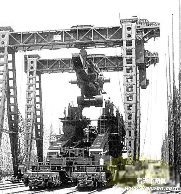 ��ս�¾�43�׳���������ǧ����:��˹�����г��ڴ����(��ͼ42P)